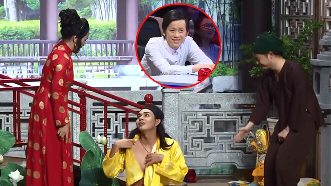 NSƯT Hoài Linh 'đứng hình' khi Jun 365 cởi áo trước mặt khán giả trên sân khấu Ơn giời