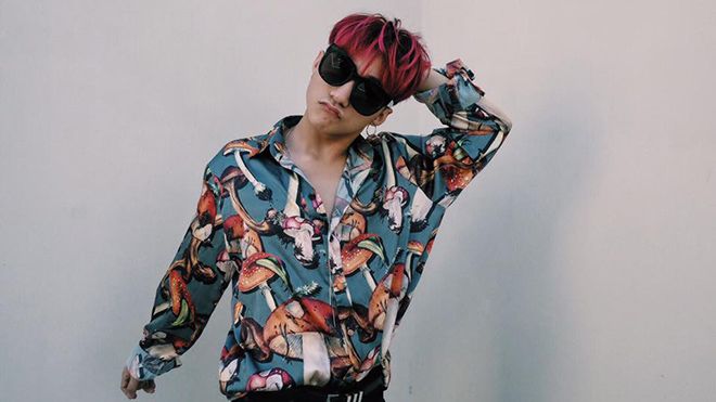 Sơn Tùng trở thành nghệ sỹ Việt đầu tiên nhận nút vàng