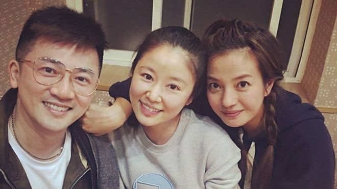 Bộ ba 'Hoàn Châu cách cách' hội ngộ đón Tết Nguyên tiêu cùng nhau