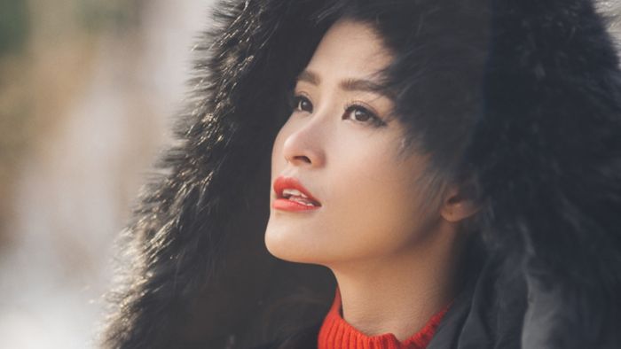 Đông Nhi - nữ ca sĩ tử tế của showbiz Việt