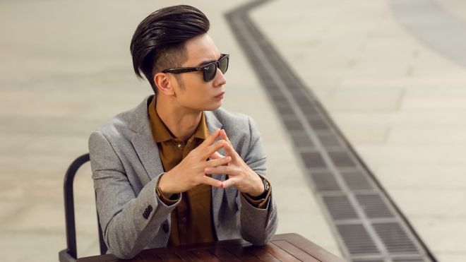 Sáng tác của Slim V cho người thất tình 'lặng lẽ' cán mốc triệu view nhanh chóng