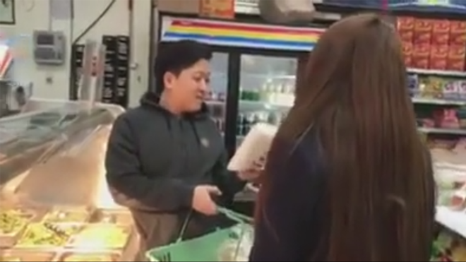 'Phát sốt' với đoạn clip Trường Giang tình tứ đưa Nhã Phương đi chợ ở Mỹ