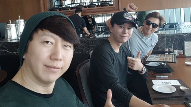 Seungri đến Đà Nẵng, fan Việt phát hiện hai mỹ nam 'Phẩm chất quý ông' đang ở Hà Nội