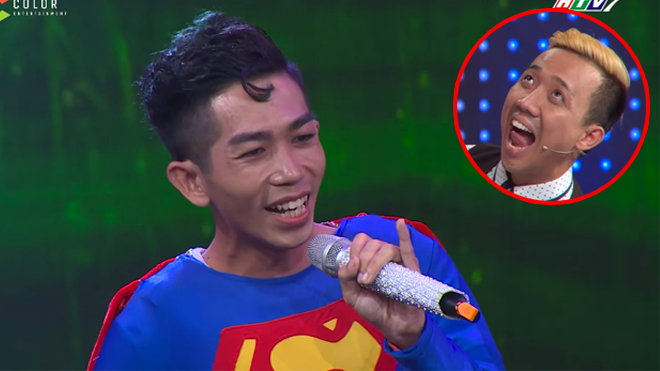 Chàng super man hát sai lời khiến Trấn Thành cười đến 'ngất xỉu'