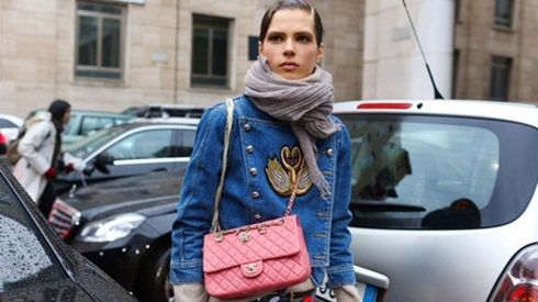 Đây là chiếc áo khoác truất ngôi bomber jacket