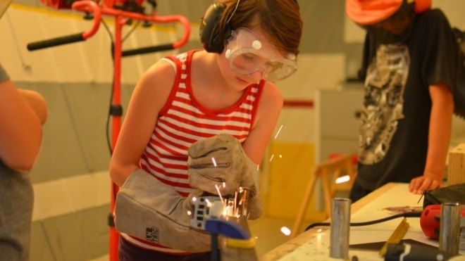 Sẽ có những ngôi trường khiến bạn chăm đi học hơn tất cả thú vui khác!