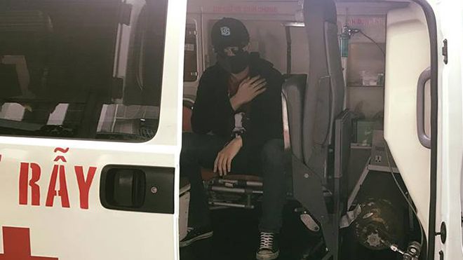 Tạm ổn định sức khỏe, Harry Lu về Đài Loan để điều trị chấn thương ở mặt