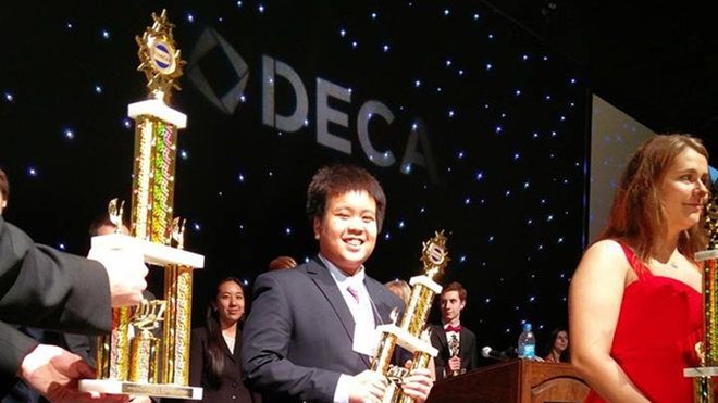 'Thần đồng' Đỗ Nhật Nam giành giải tiềm năng quản trị kinh doanh tại Mỹ