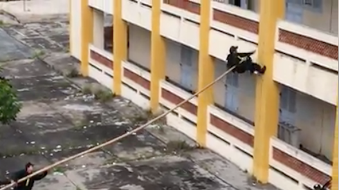 Clip: Đến báo chí Mỹ cũng phải ngã mũ thán phục đặc nhiệm Việt Nam