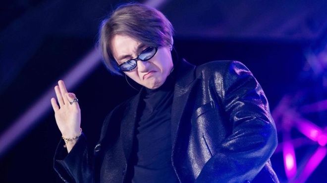 'Nơi này có anh' chưa kịp hết hot, Sơn Tùng đã nhá hàng sản phẩm mới?