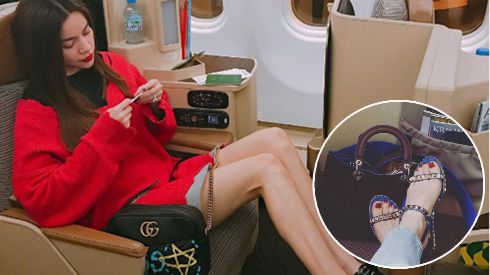 Những màn khoe hàng hiệu điệu nghệ của sao Việt trên máy bay