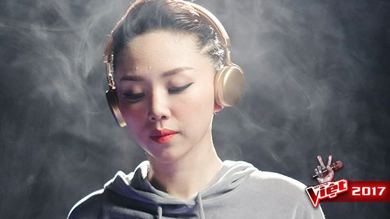 Tóc Tiên: 'Tôi cố gắng bỏ hết ngoài tai những lời thị phi…'