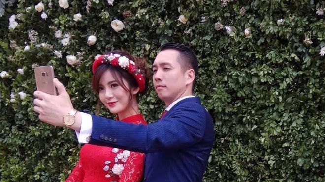 Tất tần tật những hình ảnh ngọt ngào trong đám hỏi hot girl Tú Linh M.U