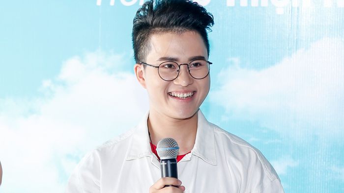 Lê Thiện Hiếu tung ca khúc mới: 'Tôi chưa bao giờ nghĩ mình làm được điều này'