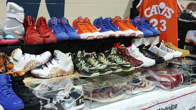 'Đỏ mắt' với loạt sneaker khủng tại Sneaker Con Cleveland 2017 lớn nhất nước Mỹ