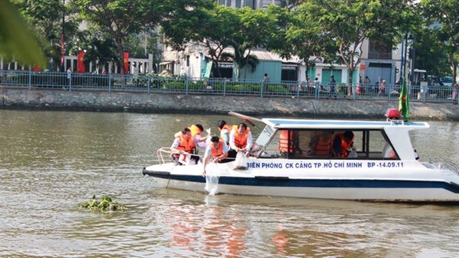 TPHCM: Lập đề án chợ đêm dọc kênh Bến Nghé