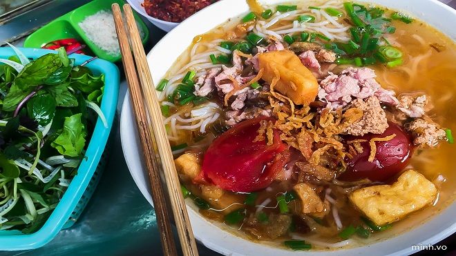Hà Nội - Sài Gòn: Sự khác biệt từ cung cách phục vụ đến lối thưởng thức ẩm thực