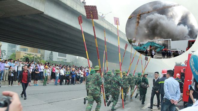 Hàng trăm người hiếu kỳ theo dõi vụ cháy lớn gần tòa nhà Keangnam