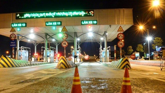 Lời kể nhân chứng vụ cảnh sát bị xe tải cán qua người