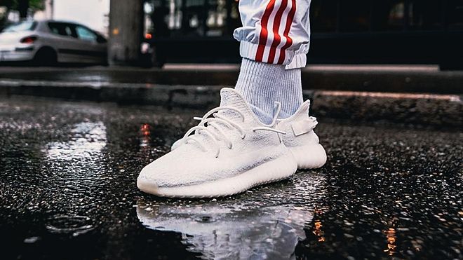Ngắm qua 10 bức ảnh sneaker trên instagram, bạn sẽ không khỏi suýt xoa về độ sành điệu
