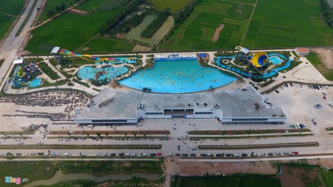 Biển nhân tạo lớn nhất Việt Nam gây thất vọng ngày nghỉ lễ