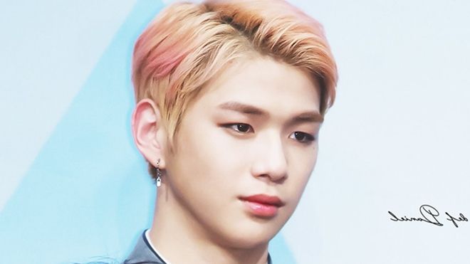 Hậu gian lận, mỹ nam ‘đầu hường’ này bỗng vụt sáng thành hotboy số 1 Produce 101