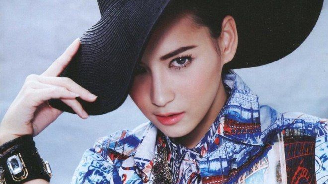 Sau cơn sốt The Face Thái Lan, 'chị đại' Bee Namthip lại chuẩn bị 'đốt nóng' màn ảnh bằng phim mới