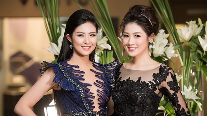Á Hậu Tú Anh - Hoa hậu Ngọc Hân ngày càng thân thiết như hai chị em