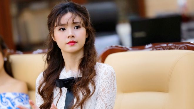 Midu xinh đẹp trong chuyến thăm Hàn Quốc chuẩn bị dự án 'khủng'