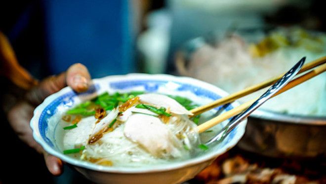 Ẩm thực Sài Gòn về đêm: Ăn gì ở thành phố không bao giờ ngủ?