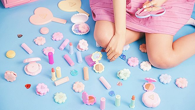 3CE lại khiến các cô gái lao đao với BST mỹ phẩm đầy nữ tính cho mùa mới