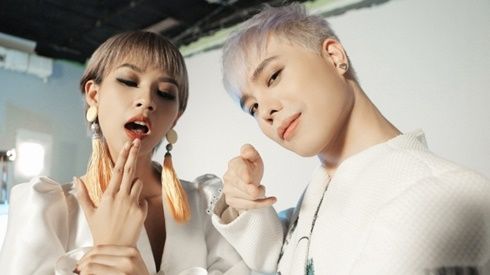 Phương Anh 'phủ kín' người toàn đồ hiệu sang chảnh cùng với Trịnh Thăng Bình trong MV mới