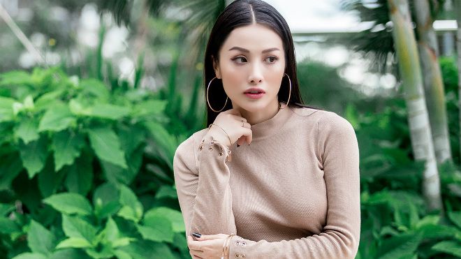 Yaya Trương Nhi tự tin khoe sắc xinh tươi, khẳng định không hẹn hò đạo diễn ‘Kong’