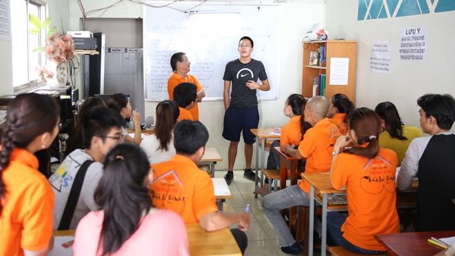 Trung tâm đào tạo 6 ngoại ngữ giữa lòng Sài Gòn: 8 năm chưa bao giờ thu học phí