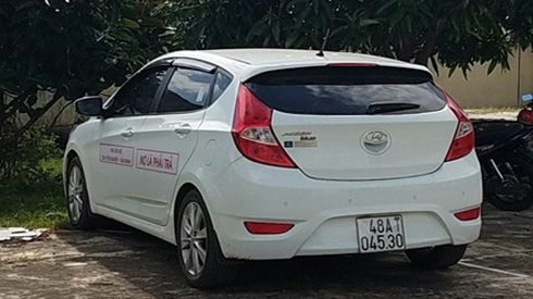 Đắk Lắk: Kỳ lạ, đòi nợ thuê đến Ủy ban xã xin được… đòi nợ