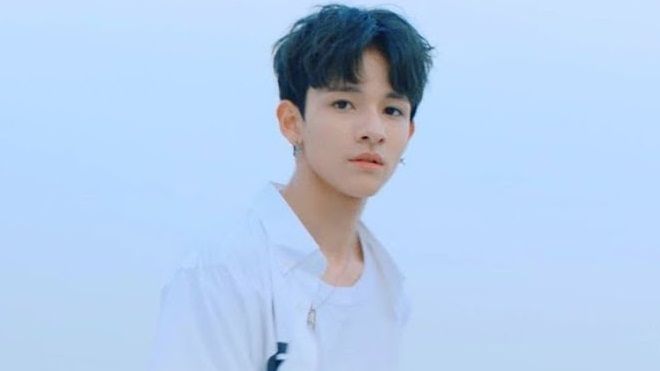 Kim Samuel biến hòa thành 'bạn trai quốc dân', ra mắt với ca khúc về tuổi 16 ngọt ngào