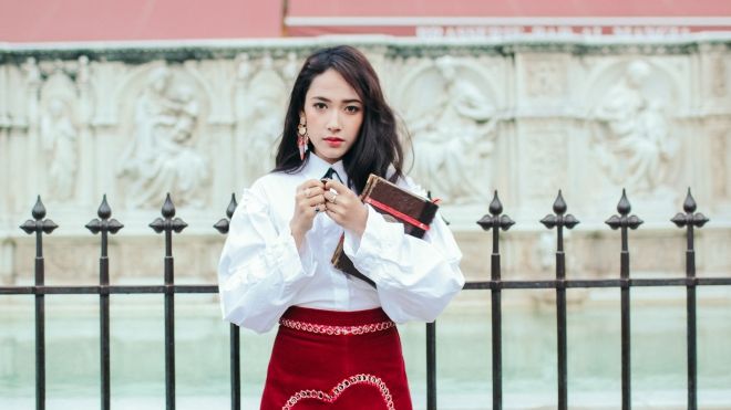 'Bạn gái Sơn Tùng' tung MV hàng độc của Vpop, quay ở tận 6 thành phố châu Âu