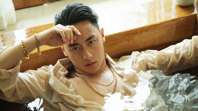 Rocker Nguyễn giảm cân vì cường độ quay MV căng thẳng