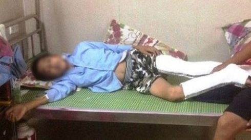 Học sinh lớp 9 nhảy từ tầng 3 sau khi bị cô giáo thu điện thoại