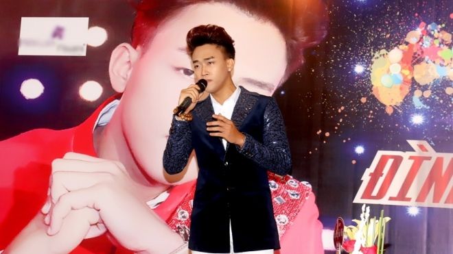 'Soái ca Bolero' Đình Phước mừng sinh nhật bằng bộ đôi album hoành tráng