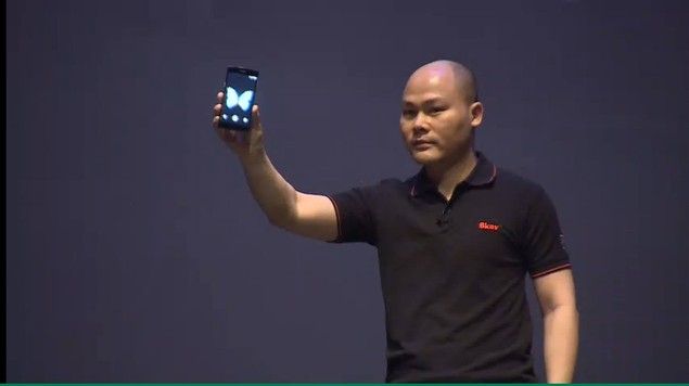 Nguyễn Tử Quảng thừa nhận Bphone thế hệ đầu chưa “ngon” và nhanh nóng, đã rút kinh nghiệm ở Bphone 2017