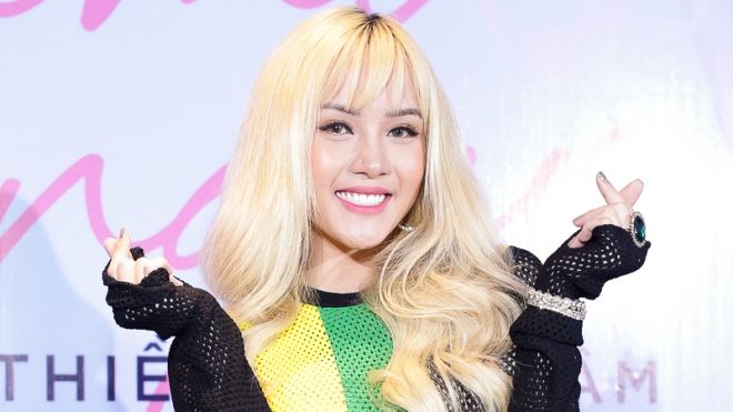 Thiều Bảo Trâm trách yêu: 'Thời Bee.T, chị Trang không đưa tôi 1 đồng cát sê nào!'