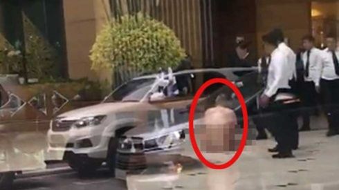 Ăn xin, cướp giết, tự tử, khỏa thân… - hàng loạt người nước ngoài đang quậy phá