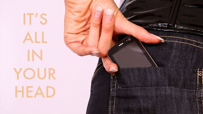 Bạn hay gặp ảo giác “điện thoại rung” ám ảnh trong túi quần? Cẩn thận vấn đề tâm lý công nghệ!