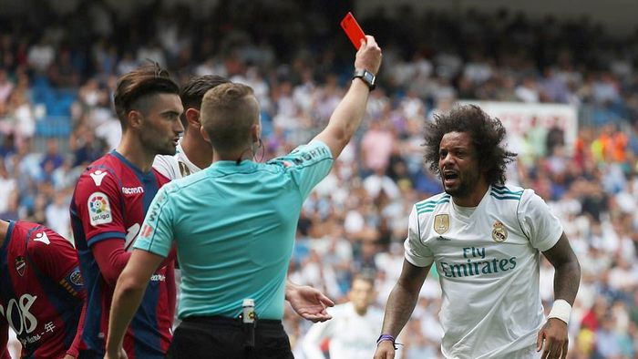 Marcelo bị thẻ đỏ, Real Madrid hòa thảm họa trước Levante