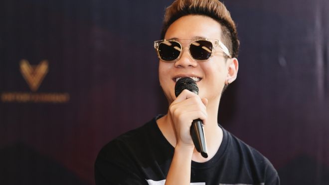 JustaTee: ‘Anh em Underground đã từng cầm cố đồ đạc để có tiền thực hiện ước mơ'