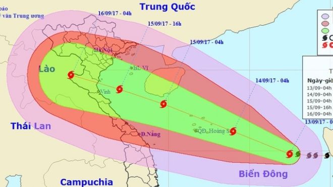 Bão số 10 liên tục tăng cấp, dự báo đổ bộ vào Thanh Hóa - Hà Tĩnh