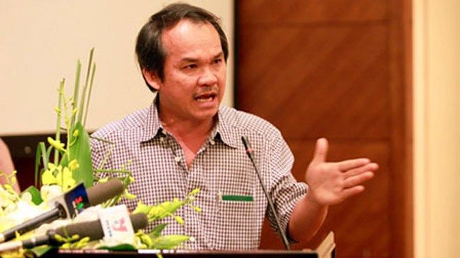 Bầu Đức ‘mắng’ chuyên gia Đức: ‘Ông Gede phát biểu láo, đề nghị VFF đuổi ngay’