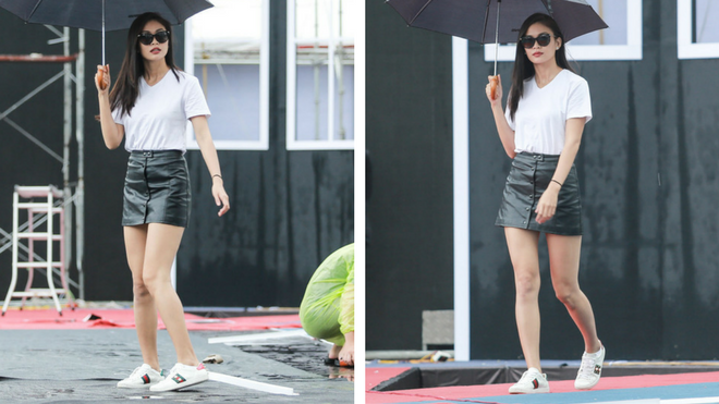 Mâu Thủy diện đồ sang chảnh catwalk 'xuyên mưa' trước khi tham gia cuộc chiến thời trang cùng Phạm Hương, Minh Tú