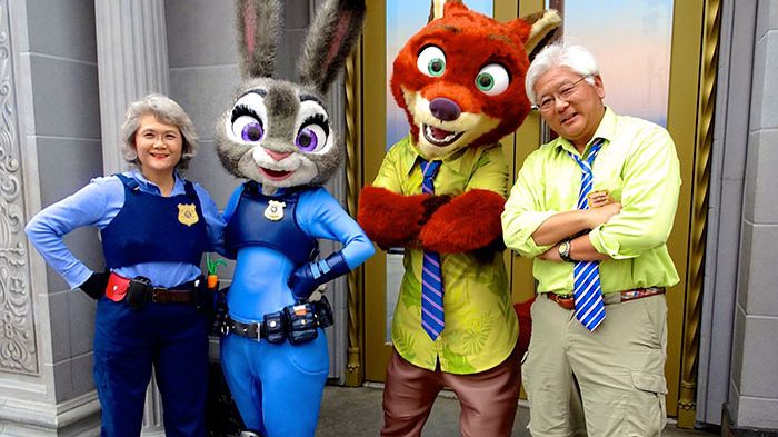 Cặp đôi tuổi già cosplay cực “chất” làm rộn ràng mạng xã hội, không ngại mọi cuộc chơi